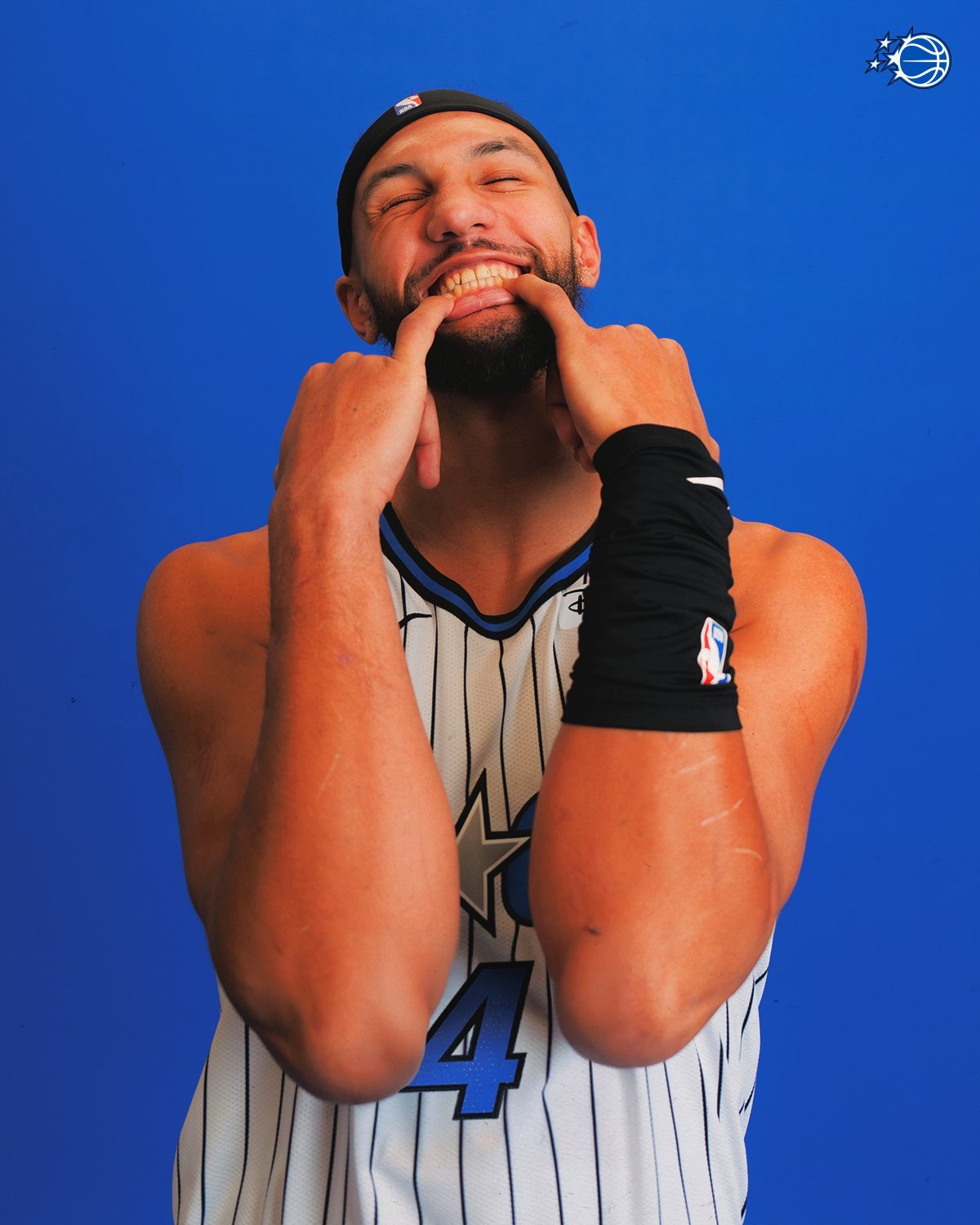 爱游戏体育转会期体能课后，奥兰多魔术豪取连胜备战NBA常规赛，更衣室稳定，资深球员宣示担当的简单介绍