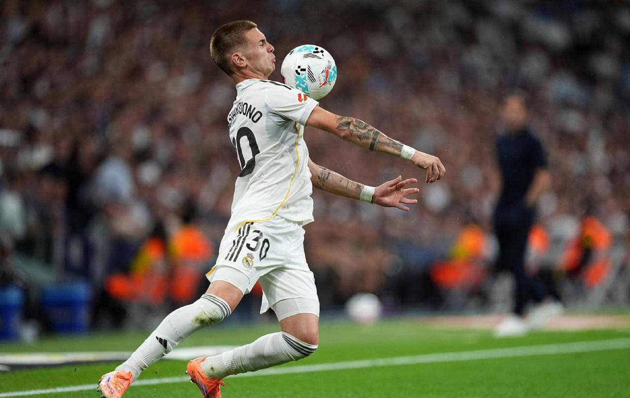 APP下载包含里程碑夜比利亚雷亚尔再遭质疑；NBA总决赛今夜刷纪录；气氛紧张；更衣室氛围转暖的词条