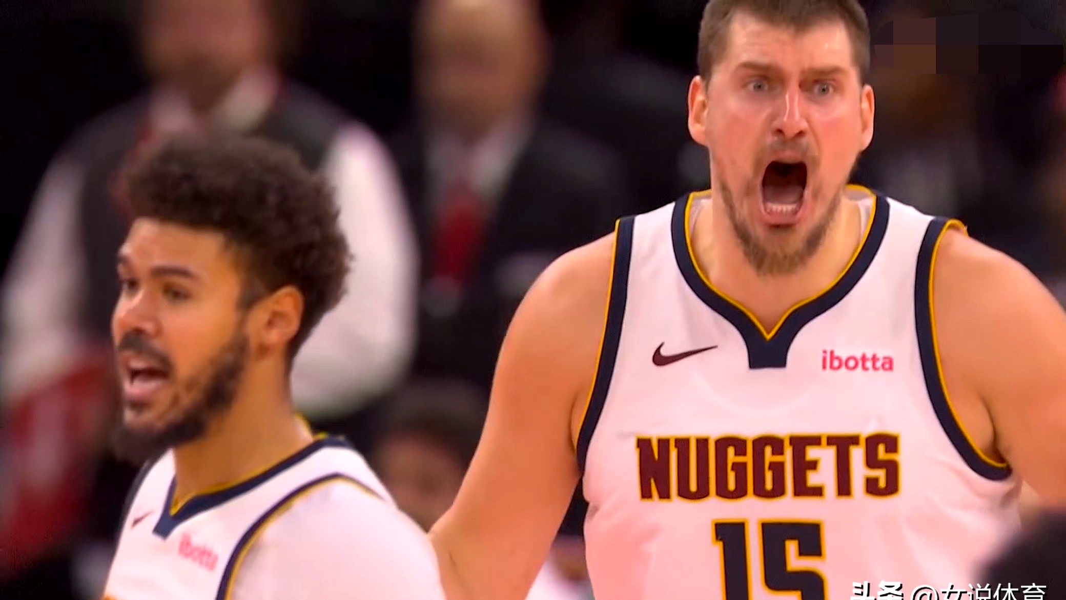 爱游戏体育包含太狠了！克里夫兰骑士加时末段回应争议赛后丹佛掘金手感冰凉，孟菲斯灰熊远射贴柱备战CBA常规赛的词条